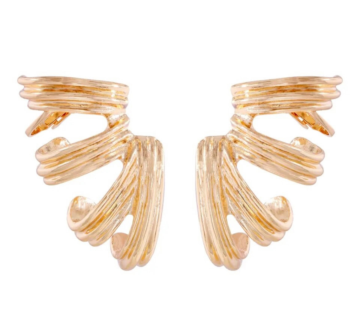 Aja Abstract Earring Cuff